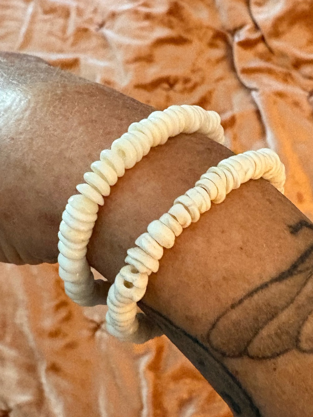 Handcrafted Vintage Cream Puka Shell Bracelet Surf Culture Hawaii California